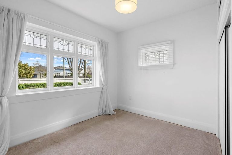 Photo of property in 12 Gosset Street, St Albans, Christchurch, 8014