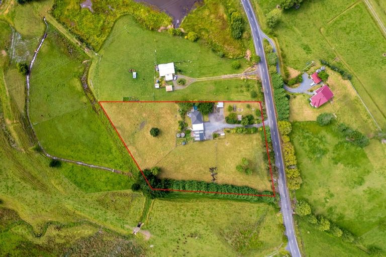 Photo of property in 771 Paradise Road, Tangiteroria, 0381