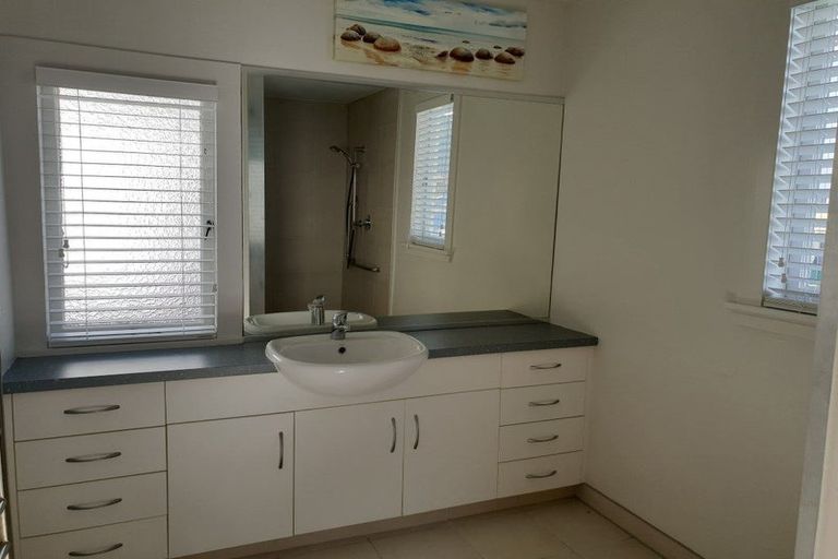 Photo of property in 14 Rita Street, Mount Maunganui, 3116