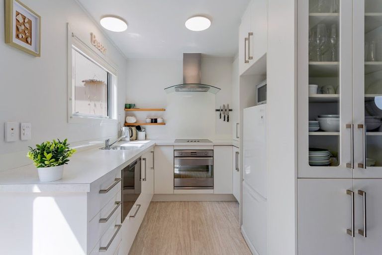 Photo of property in 3/222 The Esplanade, Island Bay, Wellington, 6023