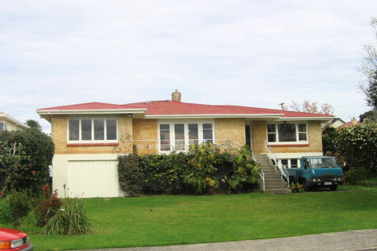 Photo of property in 12 Macmillan Street, Tauranga South, Tauranga, 3112