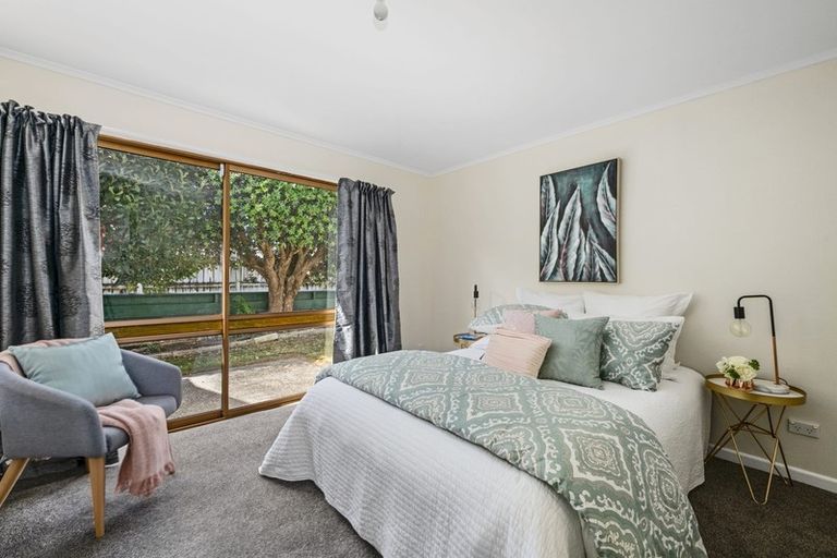 Photo of property in 18 De Menech Grove, Avalon, Lower Hutt, 5011