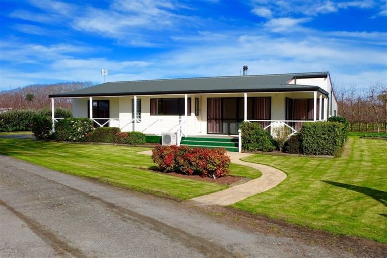 Photo of property in 30 Udy Street, Greytown, 5712