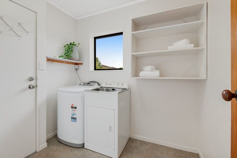 Photo of property in 89c Centreway Road, Orewa, 0931