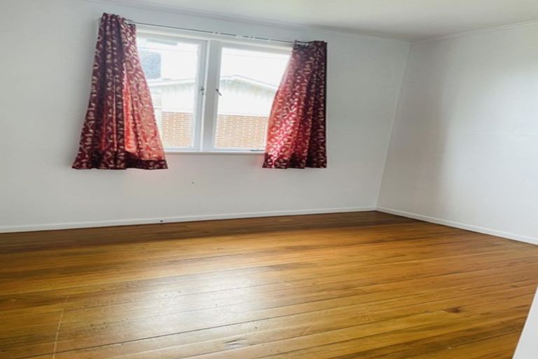 Photo of property in 339 Main Road, Huapai, Kumeu, 0810