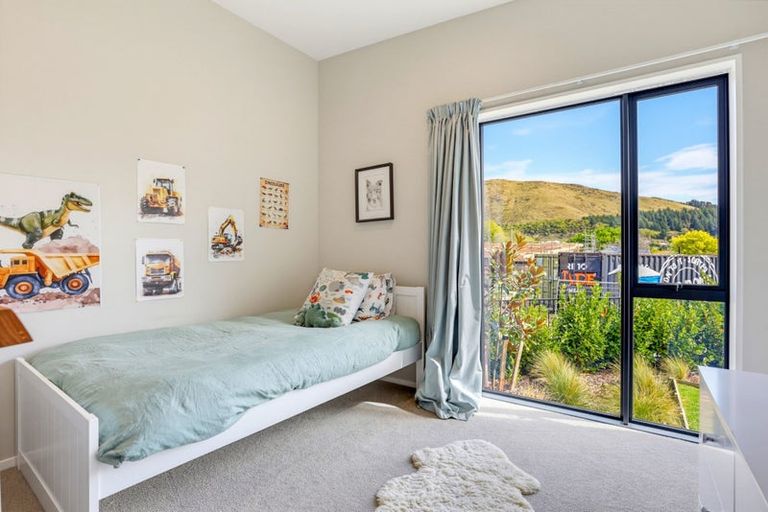 Photo of property in 13 Matuku Lane, Heathcote Valley, Christchurch, 8022