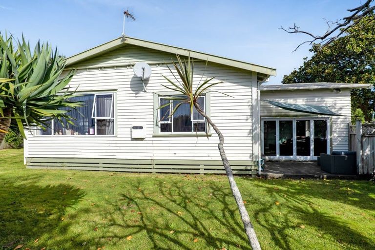 Photo of property in 239 Coronation Avenue, Welbourn, New Plymouth, 4310