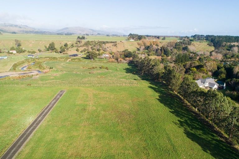 Photo of property in 234 Valley Views, Fitzherbert, Palmerston North, 4472