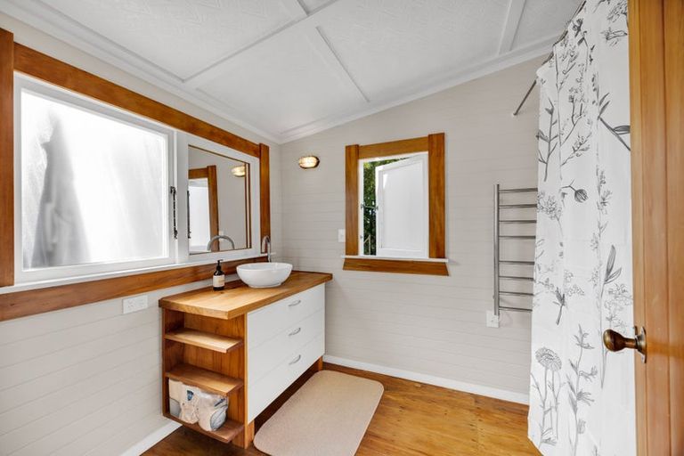 Photo of property in 63 King Street, Opunake, 4616