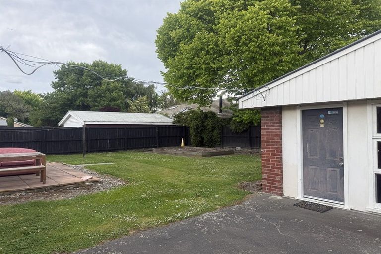 Photo of property in 163 Waimairi Road, Ilam, Christchurch, 8041