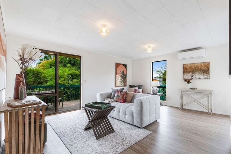 Photo of property in 25 Pinotage Place, Huapai, Kumeu, 0810