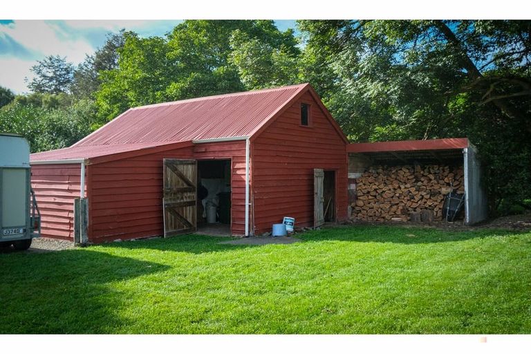 Photo of property in 111 Main North Road, Geraldine, 7930