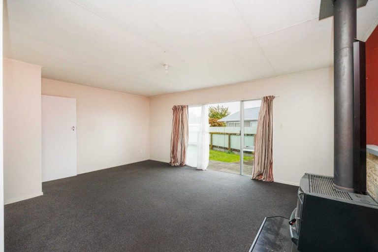 Photo of property in 14 Martin Harvey Street, Levin, 5510