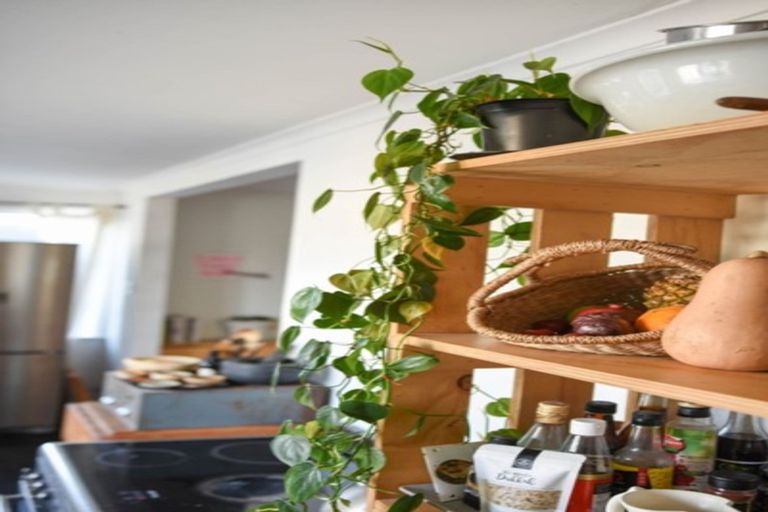 Photo of property in 23 Rutherford Road, Marewa, Napier, 4110