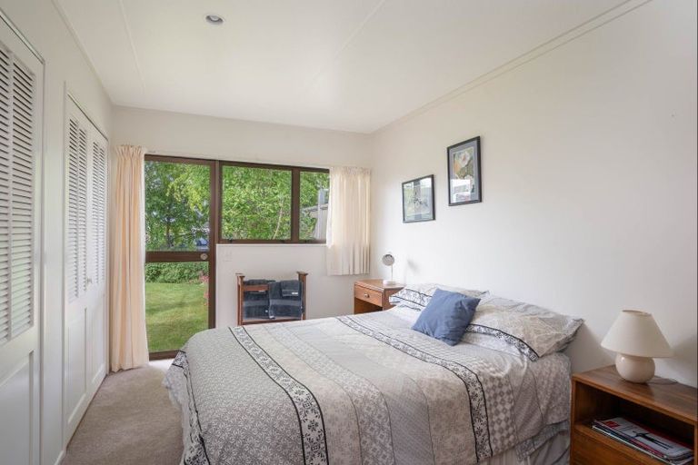 Photo of property in 1/5 Dorothy Drive, Acacia Bay, Taupo, 3330