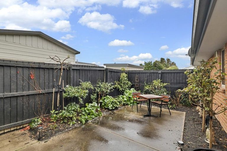 Photo of property in 5/165 Highsted Road, Casebrook, Christchurch, 8051