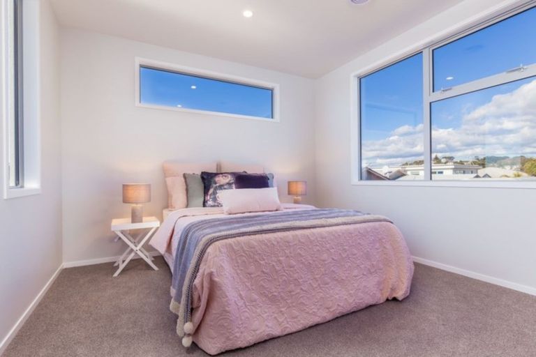 Photo of property in 16a Belt Road, Moturoa, New Plymouth, 4310