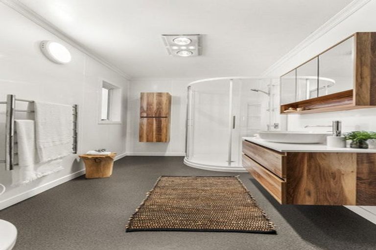 Photo of property in 34 David Street, Westown, New Plymouth, 4310