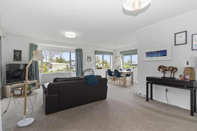 Photo of property in 54 Lansdowne Crescent, Glenview, Hamilton, 3206