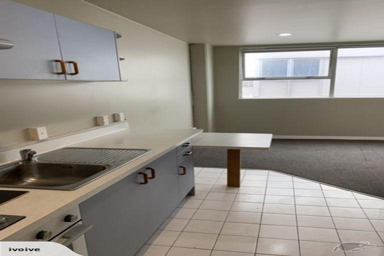 Photo of property in Regency Apartments, 3f/49 Manners Street, Te Aro, Wellington, 6011
