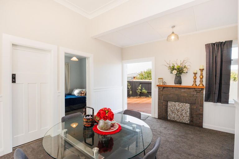 Photo of property in 47 Fitzroy Street, Terrace End, Palmerston North, 4410