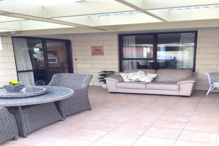 Photo of property in 11 Jordan Avenue, Tinwald, Ashburton, 7700