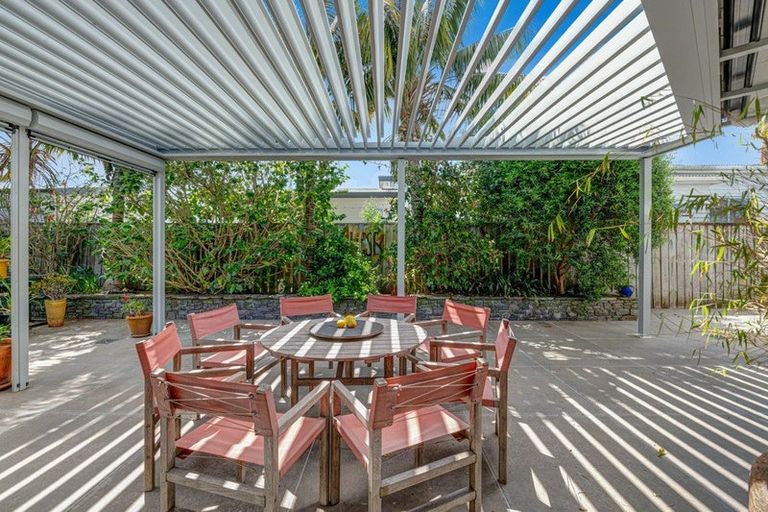 Photo of property in 20 Manly Park Avenue, Manly, Whangaparaoa, 0930