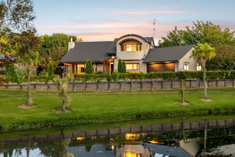 Photo of property in 24 Max Short Drive, Pukekohe, 2120