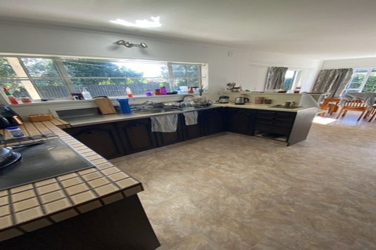 Photo of property in 106 Tuhikaramea Road, Dinsdale, Hamilton, 3204