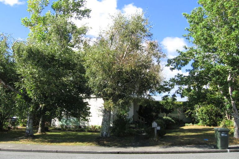 Photo of property in 36 Holdsworth Avenue, Trentham, Upper Hutt, 5018