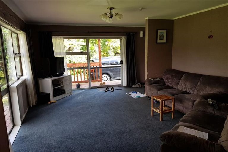 Photo of property in 18 Northfield Road, Waitakere, Auckland, 0816