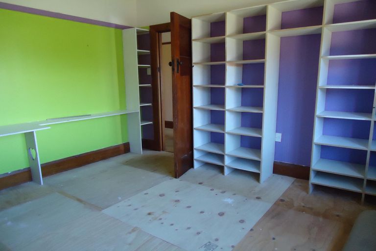 Photo of property in 6 Massey Street, Waimate, 7924