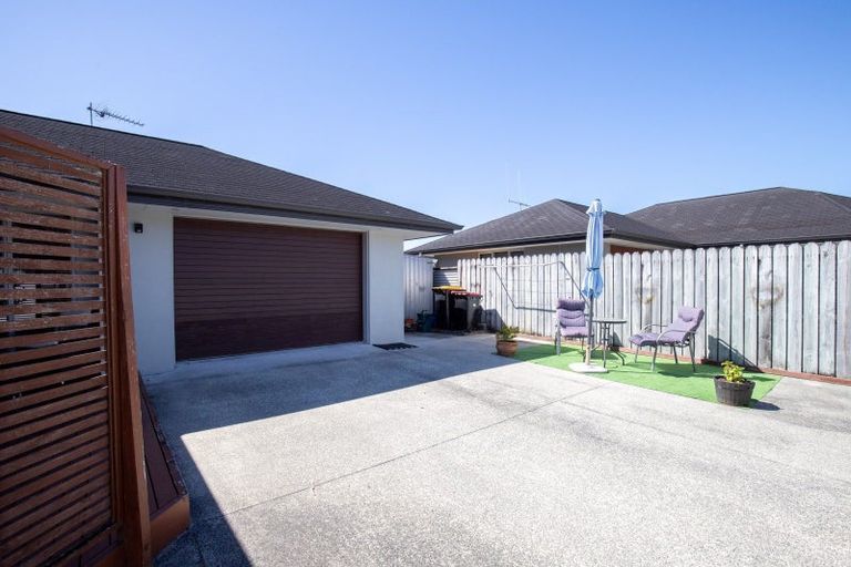 Photo of property in 27 Benner Drive, Ngatea, 3503