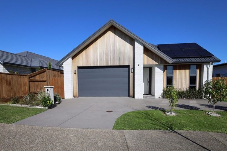 Photo of property in 118 Te Ranga Memorial Drive, Pyes Pa, Tauranga, 3112