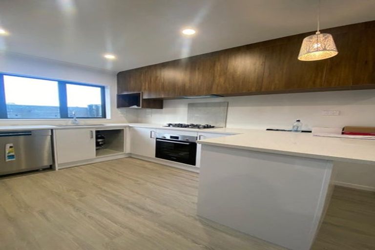 Photo of property in 1 Butterworth Avenue, Opaheke, Papakura, 2113