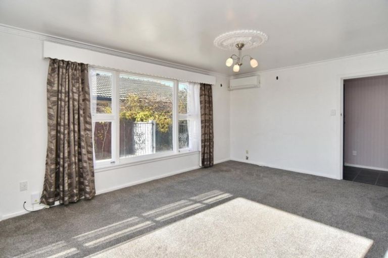 Photo of property in 80 Pacific Road, North New Brighton, Christchurch, 8083