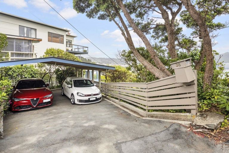 Photo of property in 38 The Crescent, Roseneath, Wellington, 6011