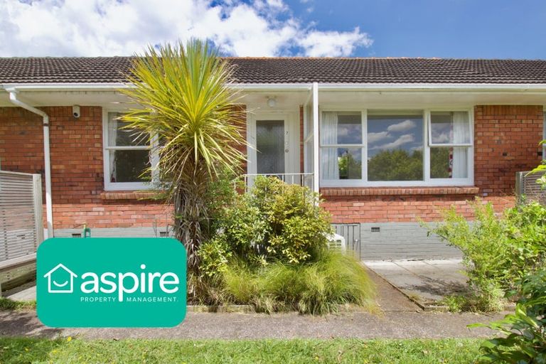 Photo of property in 2/9 Moana Avenue, Belmont, Auckland, 0622
