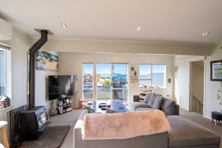 Photo of property in 3 Awatere Place, Snells Beach, 0920