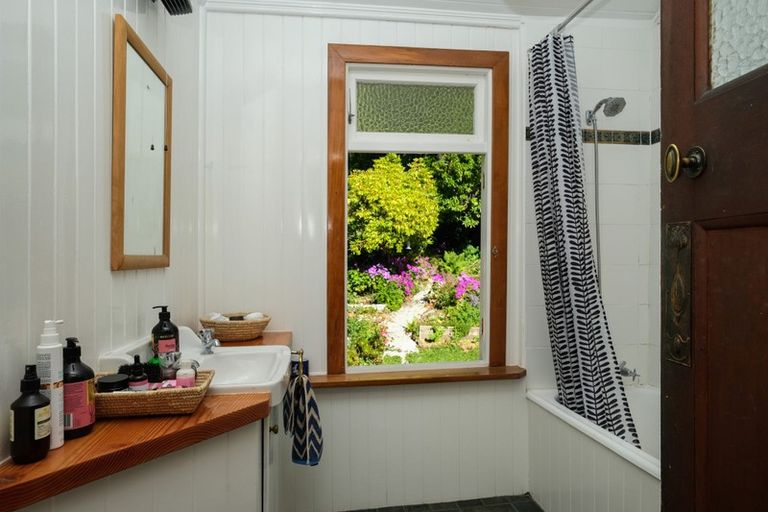 Photo of property in 30 Norfolk Street, Saint Clair, Dunedin, 9012