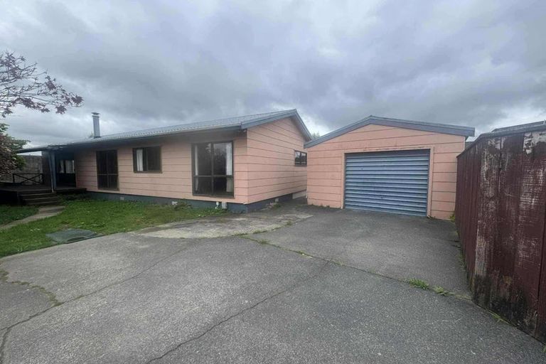 Photo of property in 21 Ranfurly Street, Trentham, Upper Hutt, 5018