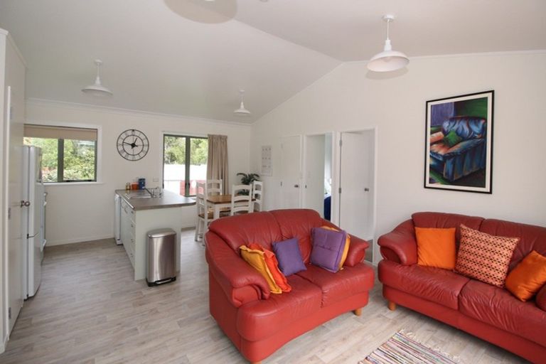 Photo of property in 103 Kowhai Avenue, Matarangi, Whitianga, 3592