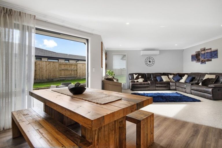 Photo of property in 95 Lynley Park Drive, Omokoroa, 3114