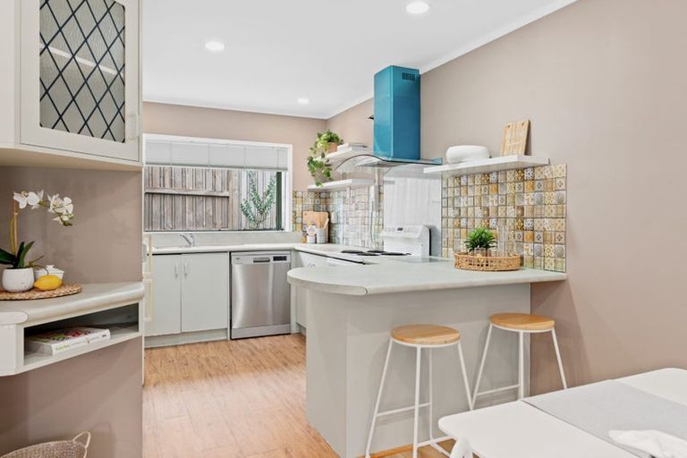 Photo of property in 25 Ashley Street, St Andrews, Hamilton, 3200