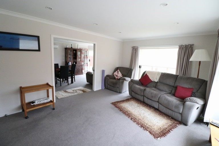 Photo of property in 3 Gilligan Close, College Estate, Whanganui, 4500