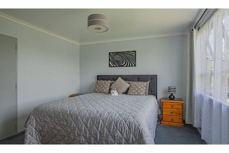 Photo of property in 16 Neal Street, Temuka, 7920