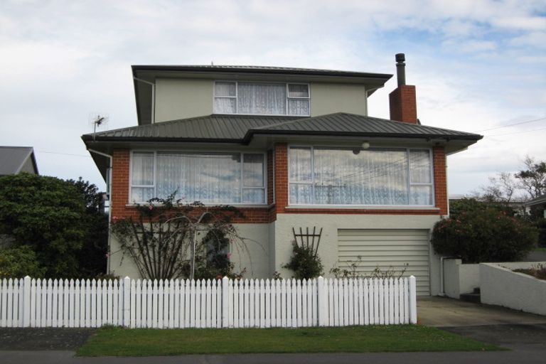 Photo of property in 69 Earls Road, Saint Clair, Dunedin, 9012