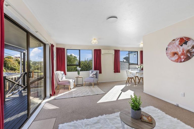 Photo of property in 101 Beazley Avenue, Paparangi, Wellington, 6037