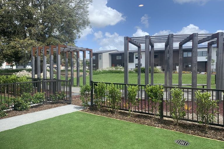 Photo of property in 106 Te Napi Drive, Takanini, Auckland, 2112