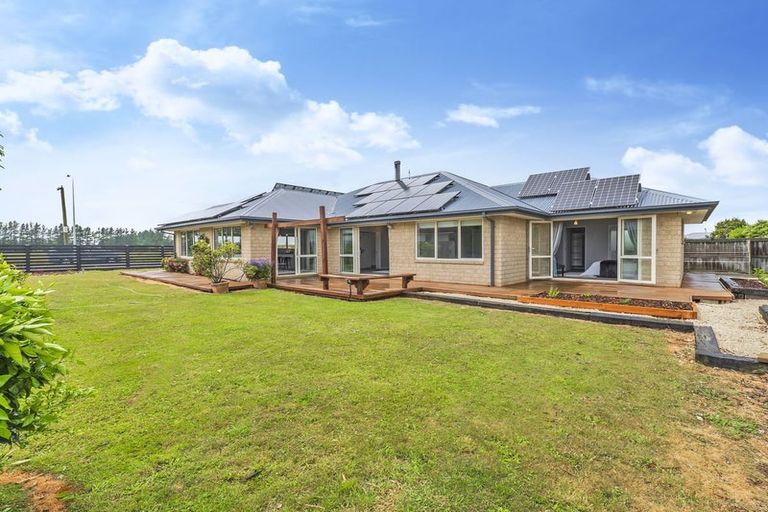 Photo of property in 71 Manse Road, Leeston, 7632